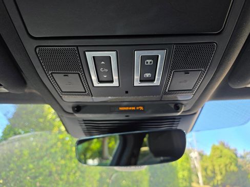 Used 2021 Jaguar F-PACE S image 34