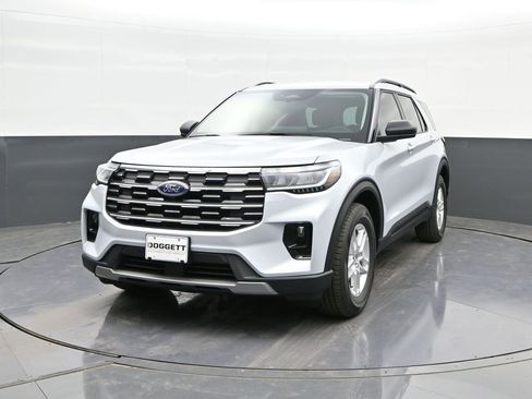 New 2026 Ford Explorer Active w/ Active Comfort Package image 27