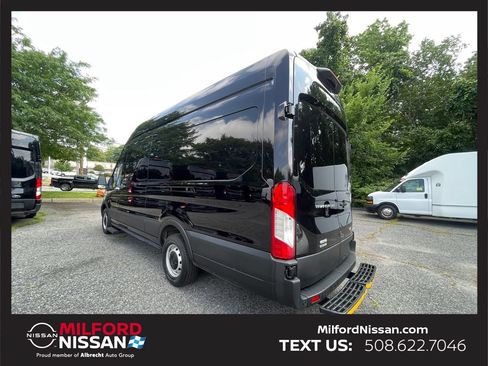 Used 2023 Ford Transit 250 148 High Roof Extended w/ Load Area Protection Package RWD image 3