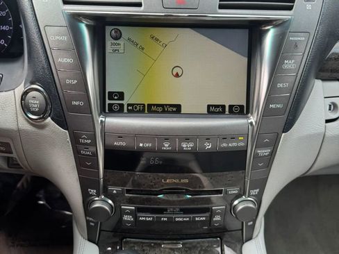 Used 2007 Lexus LS 460 RWD image 23