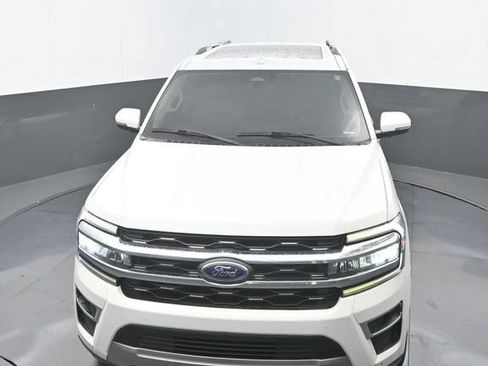 Used 2022 Ford Expedition Limited AWD/4WD image 16