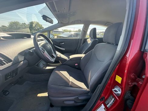 Used 2010 Toyota Prius One image 12