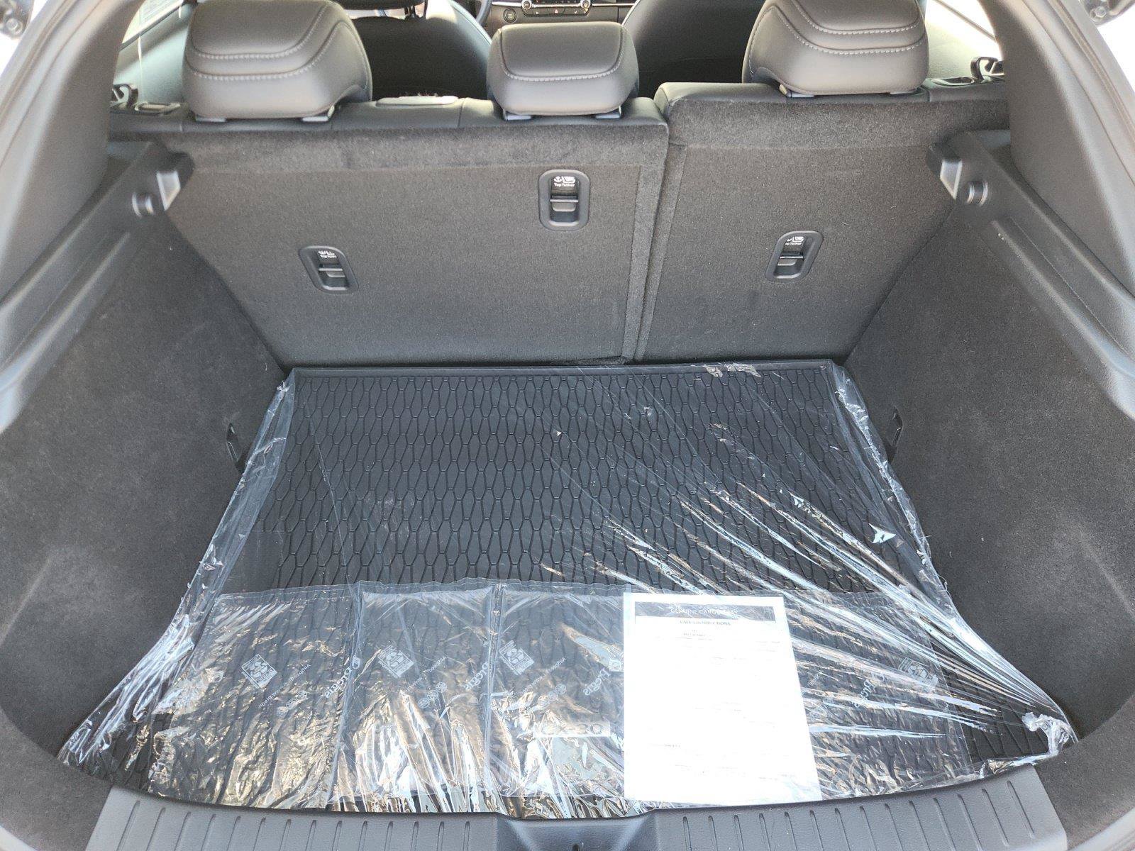 Certified 2025 MAZDA CX-30 AWD 2.5 S w/ Preferred Package image 15