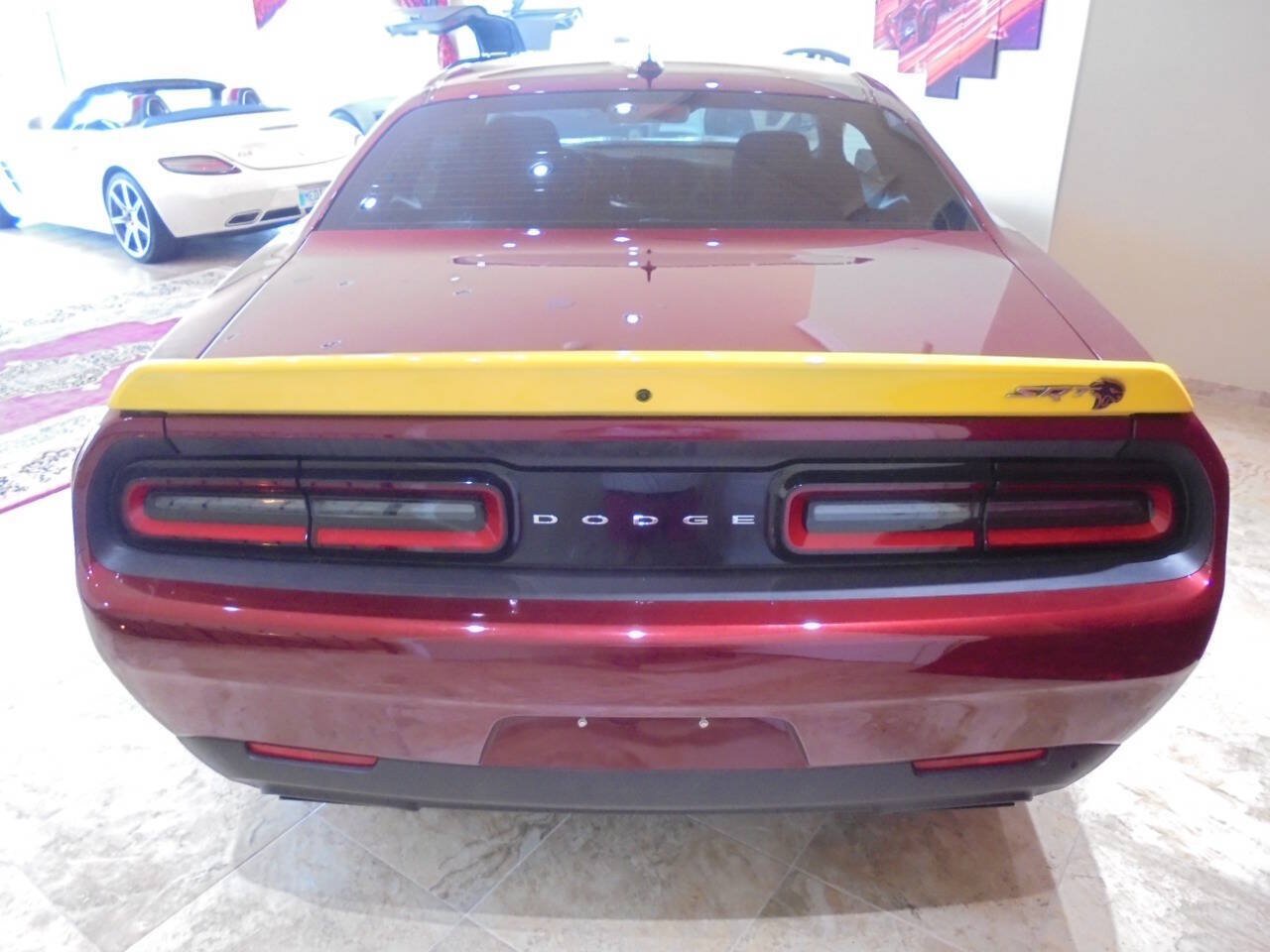 Used 2020 Dodge Challenger SRT Hellcat RWD image 5