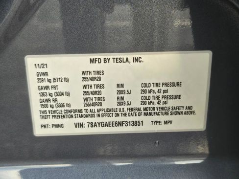 Used 2022 Tesla Model Y Long Range AWD/4WD image 33