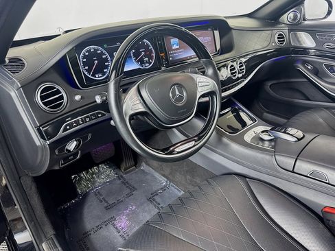 Used 2016 Mercedes-Benz Maybach S 600 image 11