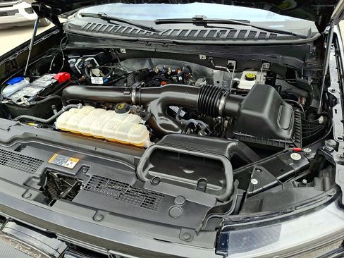 Certified 2025 Ford Expedition Max Platinum w/ Stealth Performance Package AWD/4WD image 33