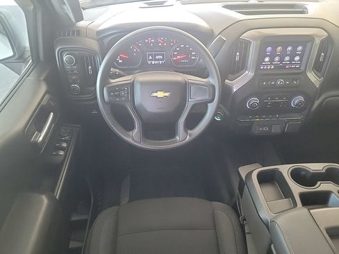 Used 2025 Chevrolet Silverado 1500 Custom AWD/4WD image 18