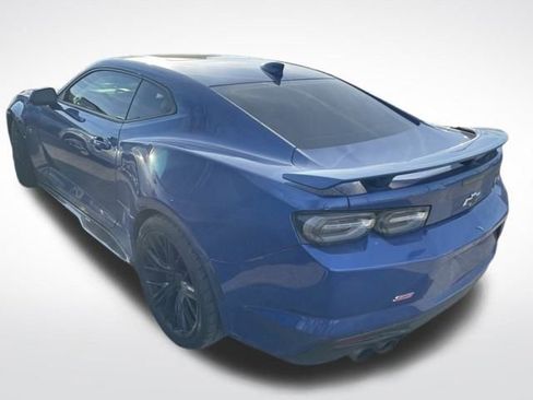 Used 2019 Chevrolet Camaro SS image 7