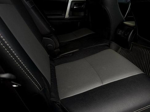 Used 2019 Toyota 4Runner SR5 Premium image 23