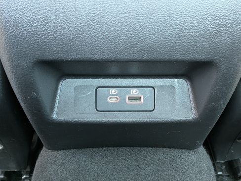 Used 2024 Nissan Altima 2.5 SV FWD image 15