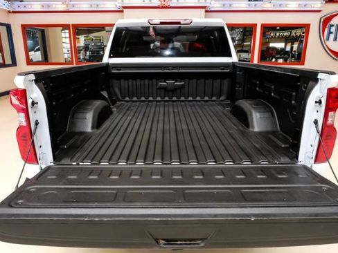 Used 2026 Chevrolet Silverado 2500 LT AWD/4WD image 9