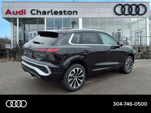 New 2026 Audi Q3 quattro 2.0T image 3