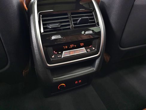 Used 2024 BMW X5 xDrive50e w/ Executive Package AWD/4WD image 40