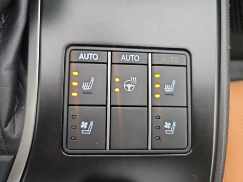 Used 2024 Lexus UX 250h AWD w/ Premium Package image 35