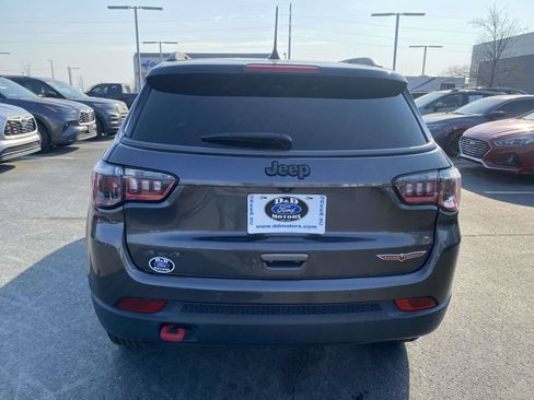 Used 2021 Jeep Compass Trailhawk AWD/4WD image 6
