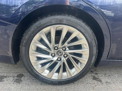 Used 2020 Lexus ES 350 w/ Accessory Package 2 FWD image 23