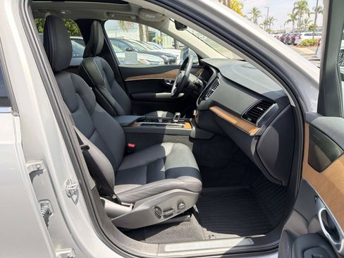Certified 2024 Volvo XC90 B6 Plus AWD/4WD image 26