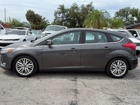 Used 2015 Ford Focus Titanium FWD image 4