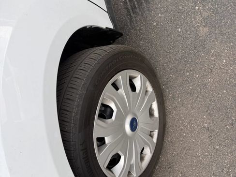 Used 2022 Ford Transit Connect XL FWD image 11