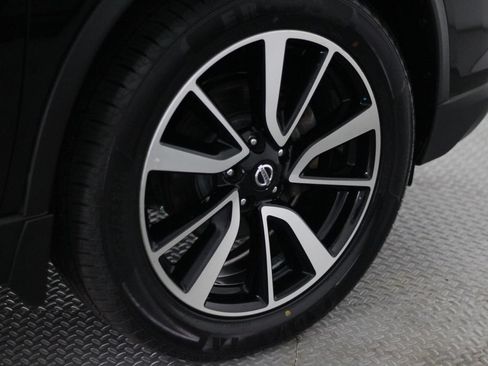 Used 2018 Nissan Rogue SL AWD/4WD image 62