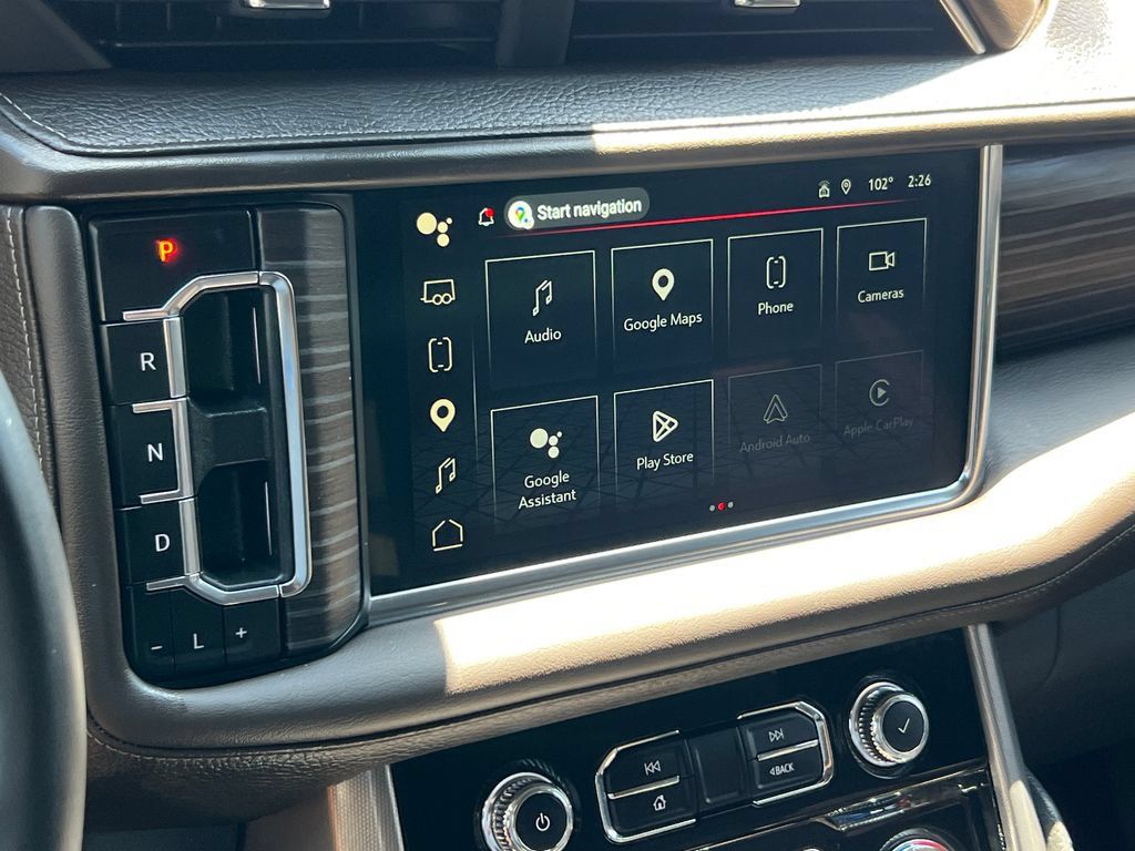 Used 2024 GMC Yukon Denali AWD/4WD image 36