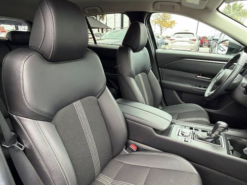 Certified 2025 MAZDA CX-50 AWD 2.5 S w/ Preferred Package image 38