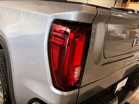 Certified 2025 GMC Sierra 1500 Denali w/ Denali Reserve Package AWD/4WD image 8
