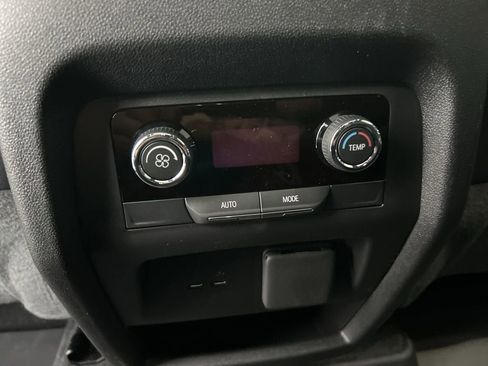 New 2026 Chevrolet Traverse Z71 w/ Enhanced Driving Package image 26