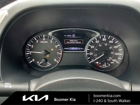 Used 2020 Nissan Pathfinder SL image 21