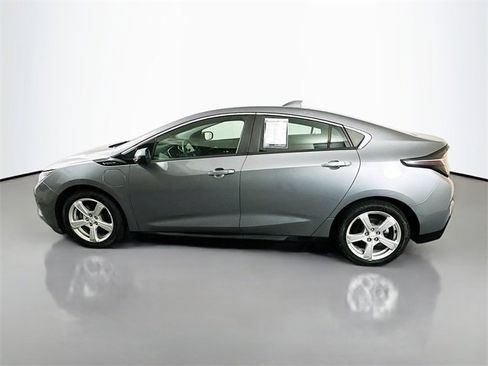 Used 2018 Chevrolet Volt LT image 4