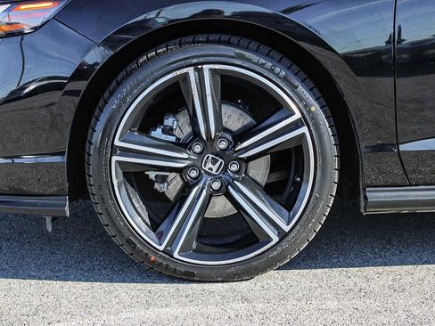 Certified 2023 Honda Accord Sport image 9