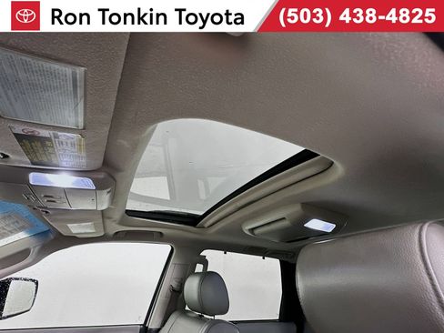 Used 2008 Toyota Sequoia Platinum image 23
