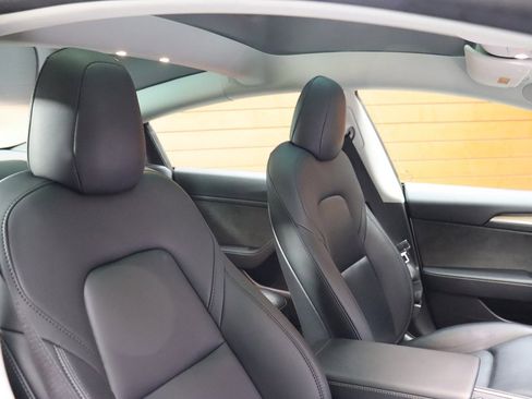 Used 2023 Tesla Model 3 Standard Range image 60