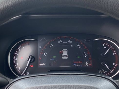 Certified 2025 Toyota RAV4 LE FWD image 35