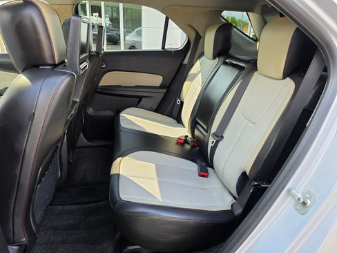 Used 2010 Chevrolet Equinox LTZ FWD image 12