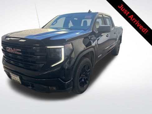 Used 2023 GMC Sierra 1500 Elevation image 3