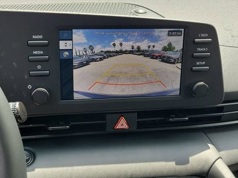 New 2026 Hyundai Elantra SEL Sport FWD image 12