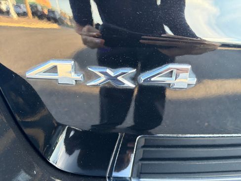 Used 2019 Jeep Grand Cherokee Summit AWD/4WD image 29