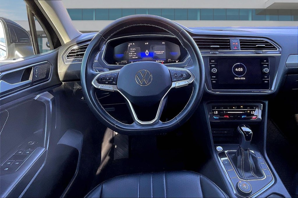 Used 2023 Volkswagen Tiguan SE AWD/4WD image 8