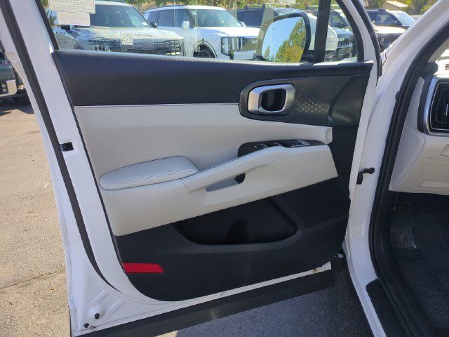 Certified 2026 Kia Sorento S w/ S Panoramic Sunroof Package FWD image 12