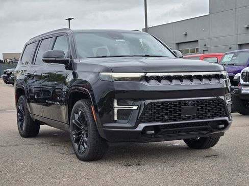 New 2026 Jeep Grand Wagoneer Summit AWD/4WD image 2