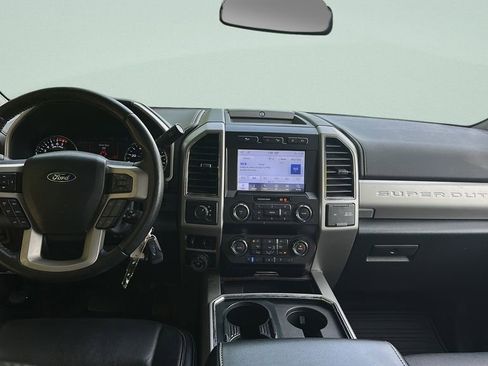Used 2021 Ford F350 Lariat w/ Chrome Package AWD/4WD image 11