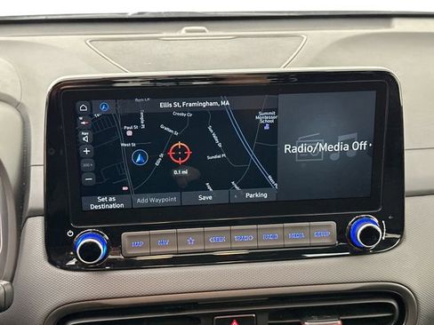 Used 2022 Hyundai Kona N Line w/ Tech Package image 11