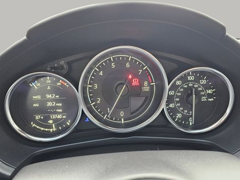 Used 2019 MAZDA MX-5 Miata RF Grand Touring image 5