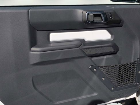 New 2025 Ford Bronco 2-Door image 6