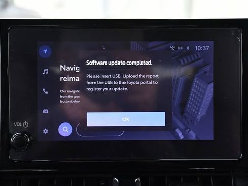 Used 2023 Toyota Corolla SE image 13