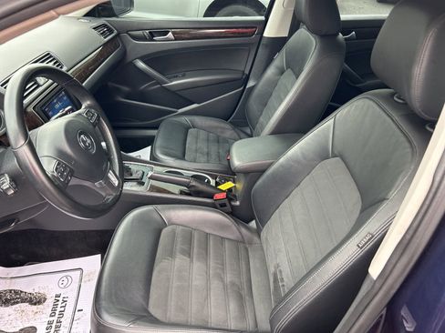 Used 2015 Volkswagen Passat 1.8T SEL Premium image 14