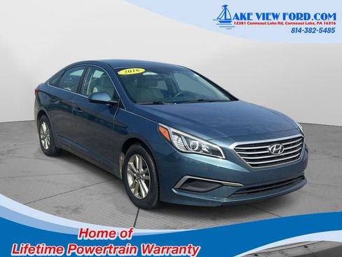 Used 2016 Hyundai Sonata SE w/ Cargo Package FWD image 10