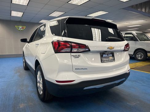 Certified 2024 Chevrolet Equinox LT image 10